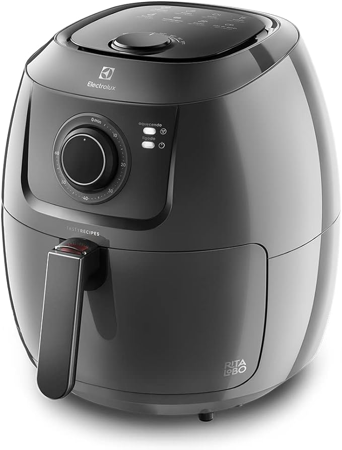 As Air Fryer 5 litros e de 4 litros são ideias para famílias de 4 pessoas.