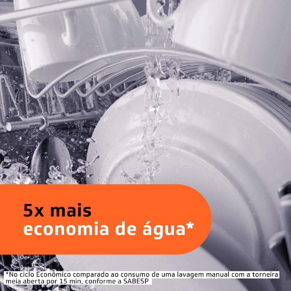 A Lava Louças Brastemp de 8 serviços pode proporcionar uma economia de água de até 5x o consumo comparado com a lavagem manual. 