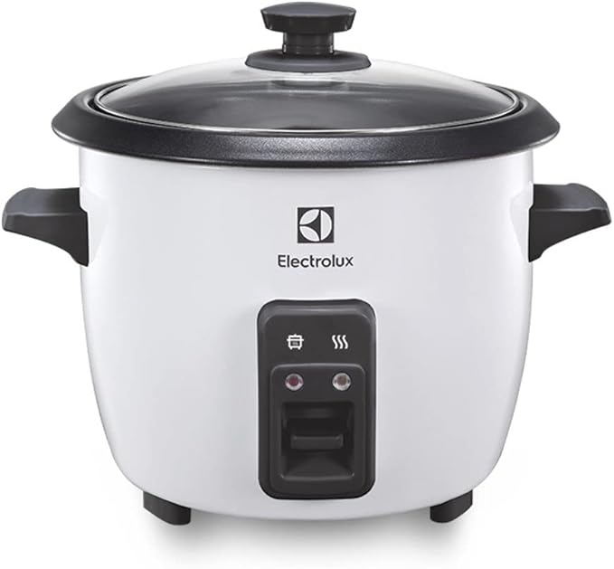 As panelas elétricas de aros, como a RCB50, da Electrolux, estão entre as melhores do mercado.
